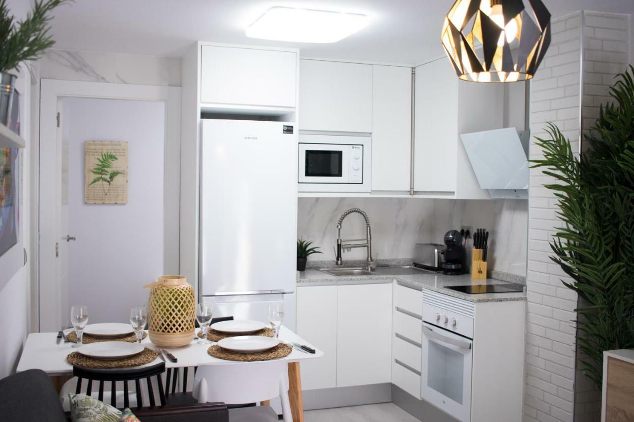 בנידורם Apartamento En El Centro A Un Minuto De La Playa מראה חיצוני תמונה